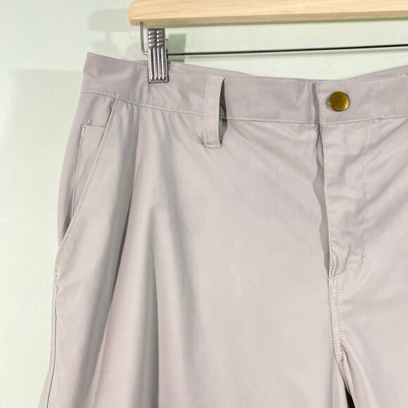 Zella Men Grey Performance Chino Shorts Size 36 - Picture 6 of 9